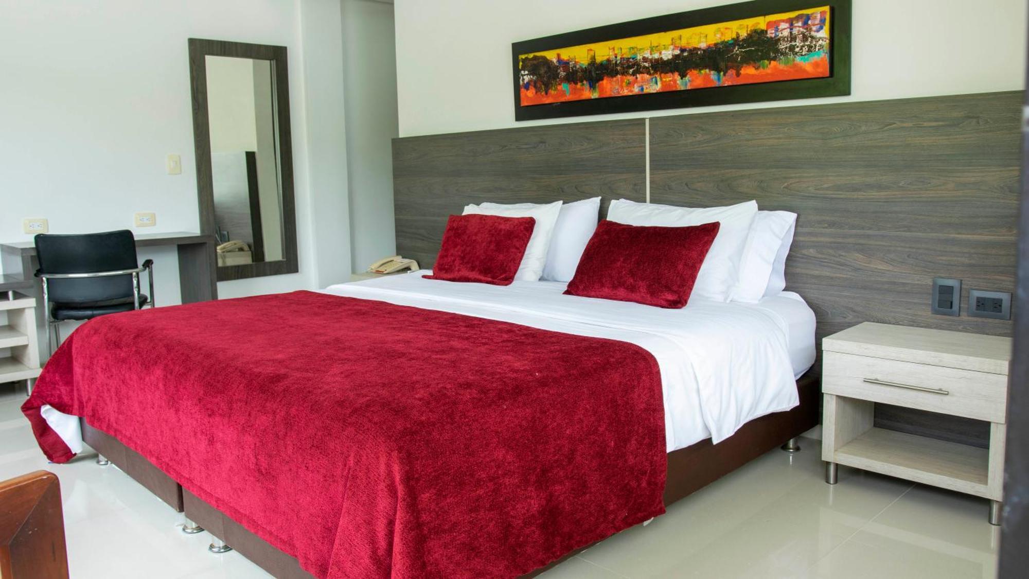 Hotel San Juan Internacional Хирон Номер фото